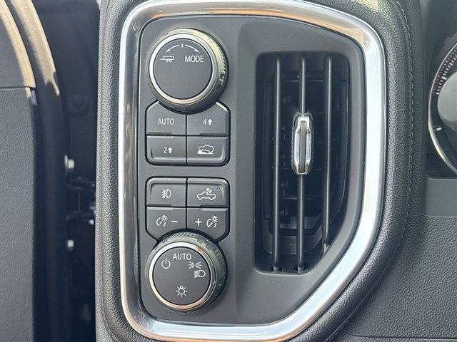 Certified 2020 Chevrolet Silverado 1500 RST w/ All-Star Edition AWD/4WD image 17