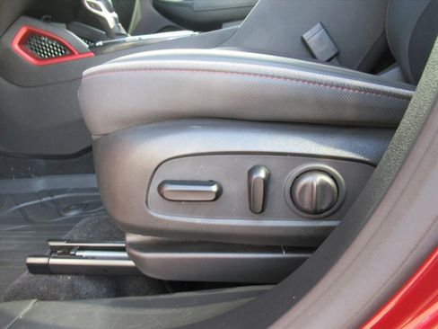 Certified 2023 Chevrolet TrailBlazer RS w/ Sun and Liftgate Package image 20