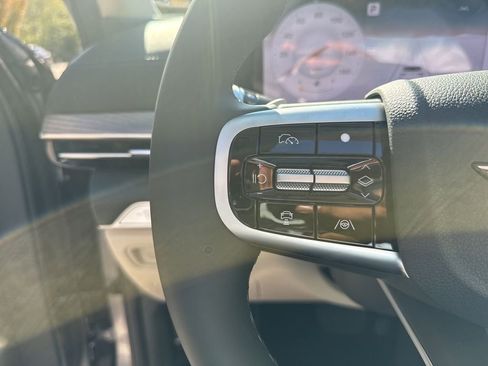 New 2026 Genesis GV80 2.5T Select image 17