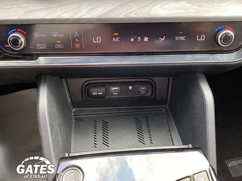 Used 2023 Kia Sportage X-Line w/ X-Line Premium Package AWD/4WD image 22