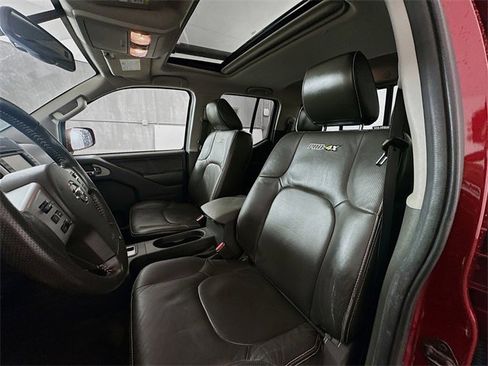 Used 2016 Nissan Frontier PRO-4X w/ Pro-4x Luxury Package image 22