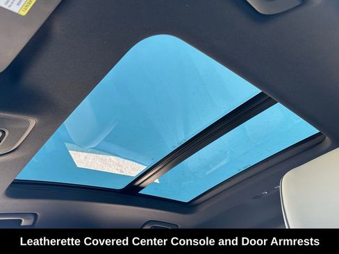 Used 2025 Audi Q5 2.0T Premium Plus w/ Premium Plus Package image 11