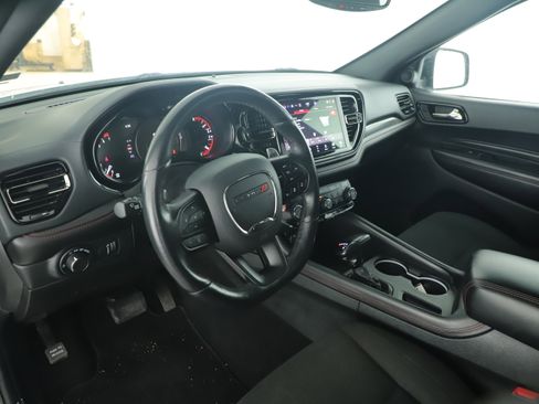 Used 2023 Dodge Durango GT image 27
