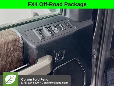 Used 2017 Ford F250 Lariat w/ Lariat Ultimate Package AWD/4WD image 18