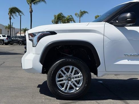 Used 2025 Toyota Tundra SR5 AWD/4WD image 22