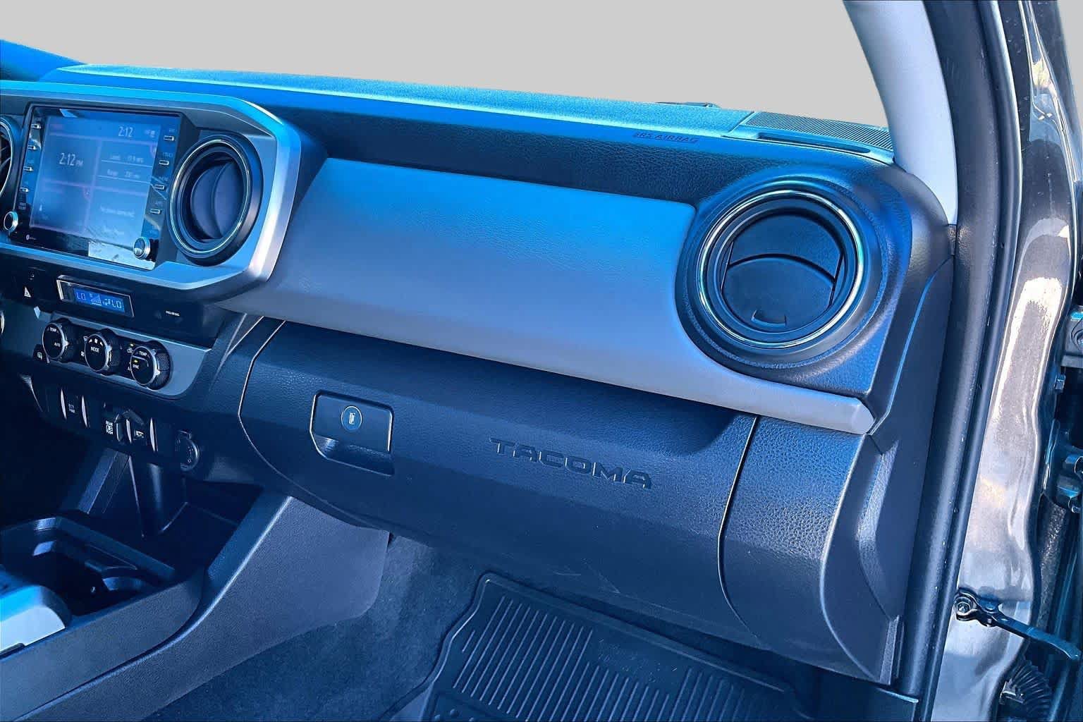 Used 2023 Toyota Tacoma SR5 RWD image 19