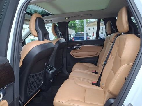 Used 2016 Volvo XC90 T6 Momentum AWD/4WD image 14