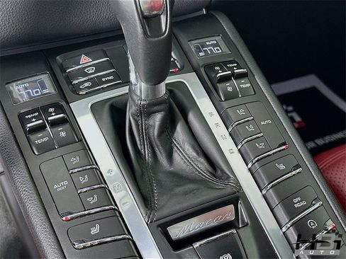 Used 2016 Porsche Macan S image 13