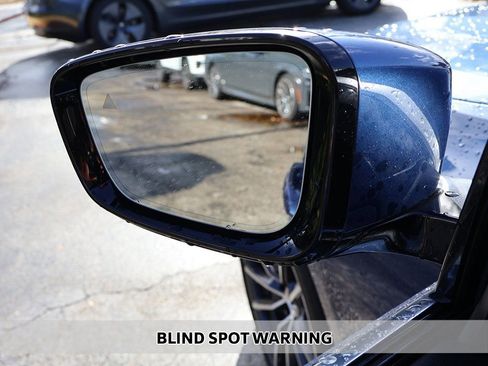 Used 2022 BMW 330i Sedan w/ Driving Assistance Package image 5