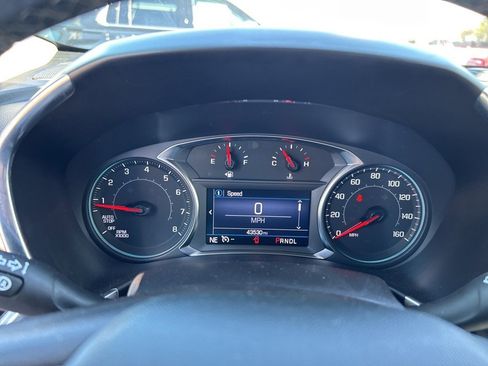 Used 2024 Chevrolet Equinox LT image 28