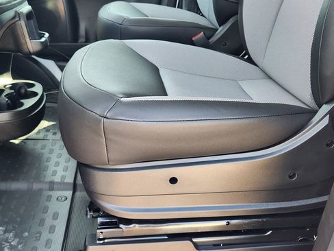 New 2026 RAM ProMaster 2500 w/ Convenience Group image 17