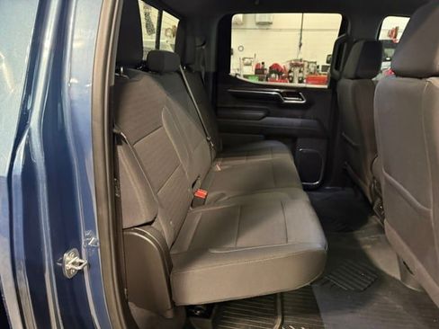 Used 2024 Chevrolet Silverado 1500 LT AWD/4WD image 16