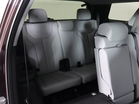 Used 2023 Hyundai Palisade SEL image 41