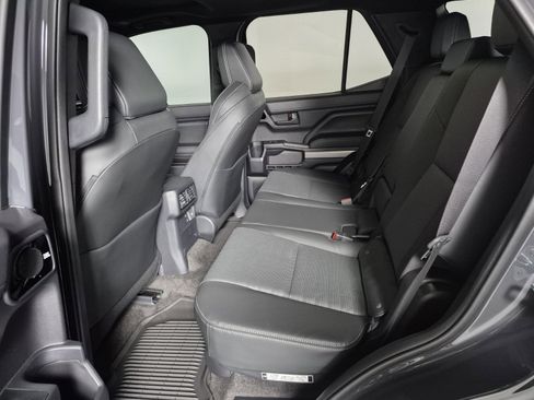 New 2025 Toyota 4Runner TRD Off-Road Premium image 39