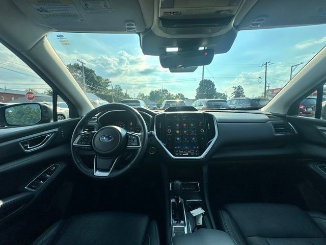 Used 2023 Subaru Ascent Limited AWD/4WD image 19