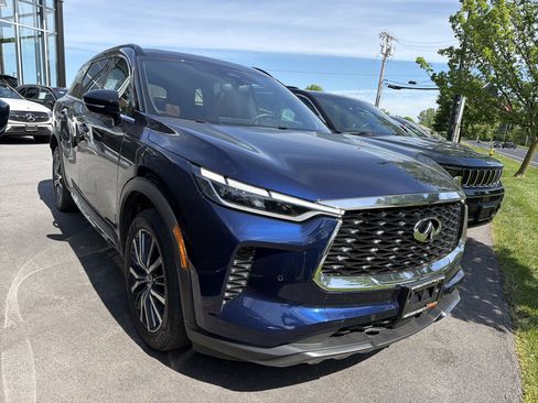 Used 2024 INFINITI QX60 Autograph AWD/4WD image 2