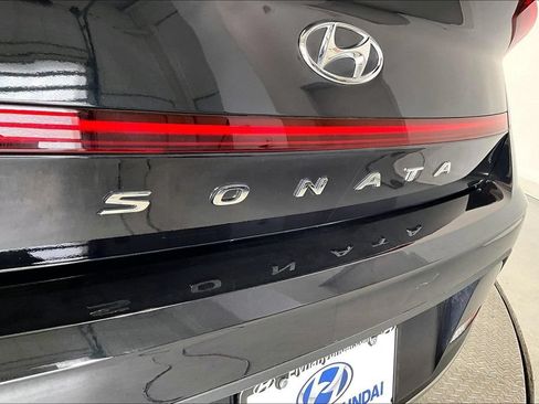 Used 2023 Hyundai Sonata SE FWD image 32