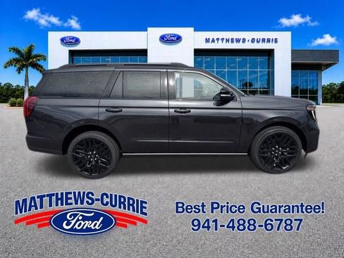 New 2026 Ford Expedition Platinum w/ Stealth Performance Package AWD/4WD image 3