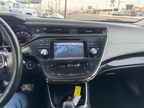 Used 2015 Toyota Avalon XLE Premium image 26