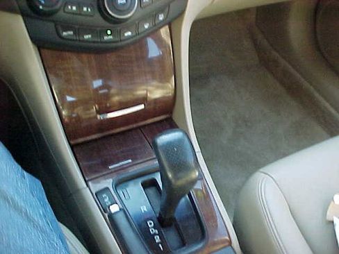 Used 2006 Honda Accord EX-L image 31