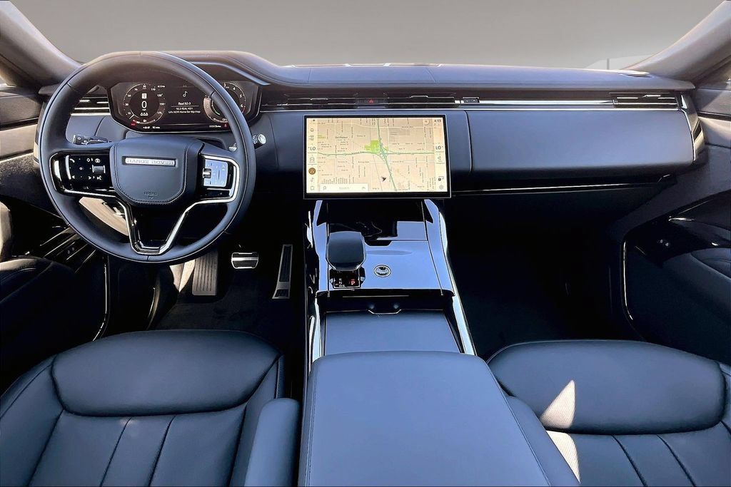 New 2026 Land Rover Range Rover Sport Dynamic SE AWD/4WD image 5
