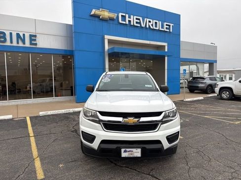 Used 2019 Chevrolet Colorado W/T w/ WT Convenience Package image 2