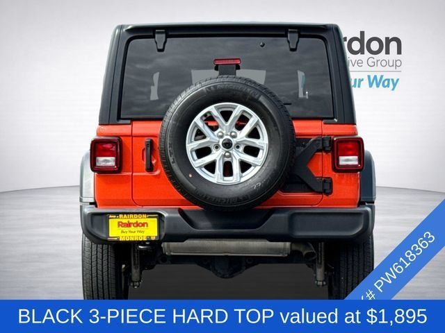 Used 2023 Jeep Wrangler Unlimited Sport AWD/4WD image 4