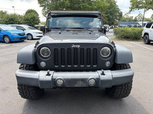 Used 2017 Jeep Wrangler Unlimited Sport w/ Connectivity Group AWD/4WD image 8