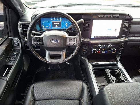 Used 2024 Ford F250 Lariat w/ Black Appearance Package image 11