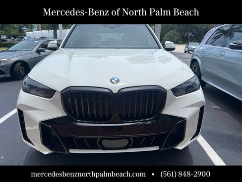 Used 2024 BMW X5 sDrive40i w/ M Sport Package RWD image 2