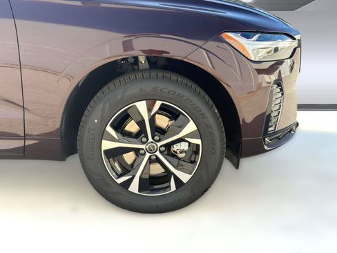 Used 2026 Volvo XC60 B5 Core w/ Climate Package AWD/4WD image 12
