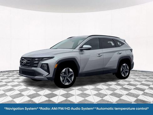 New 2026 Hyundai Tucson SEL image 2