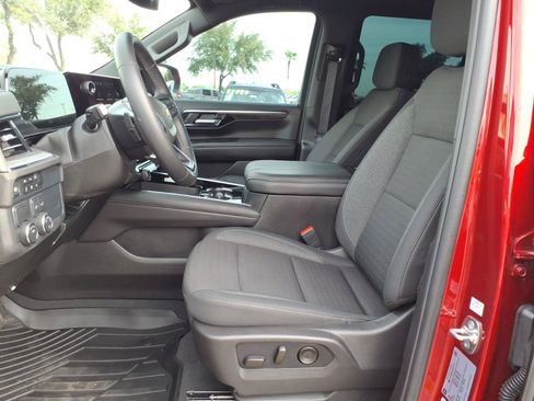 Used 2025 Chevrolet Tahoe LS w/ LPO, Dark Essentials Package RWD image 12