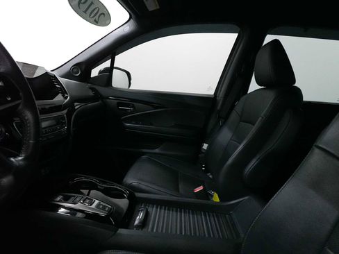 Used 2019 Honda Passport Touring image 13