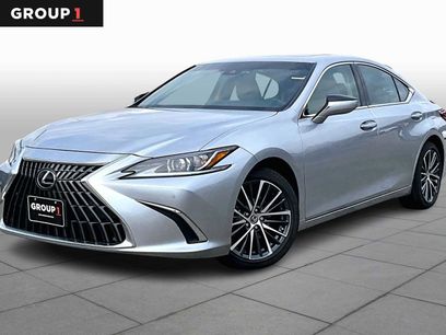 Used 2025 Lexus ES 300h w/ Premium Package