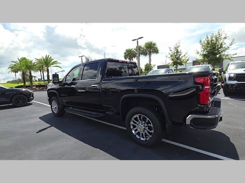 New 2026 Chevrolet Silverado 2500 LTZ w/ LTZ Premium Package AWD/4WD image 22