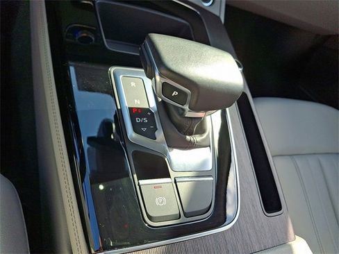 Certified 2023 Audi Q5 2.0T Premium Plus w/ Premium Plus Package image 16