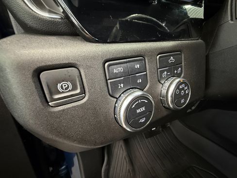 Used 2024 GMC Sierra 1500 Elevation AWD/4WD image 21