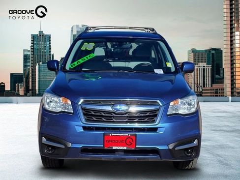 Used 2018 Subaru Forester 2.5i Premium w/ All-Weather Package image 9