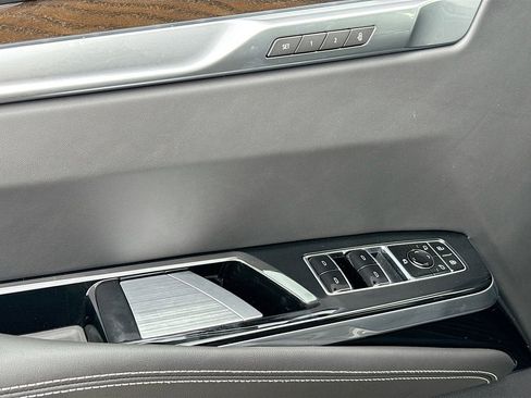 New 2026 Cadillac Escalade Platinum Sport w/ LPO, ONYX Package AWD/4WD image 11