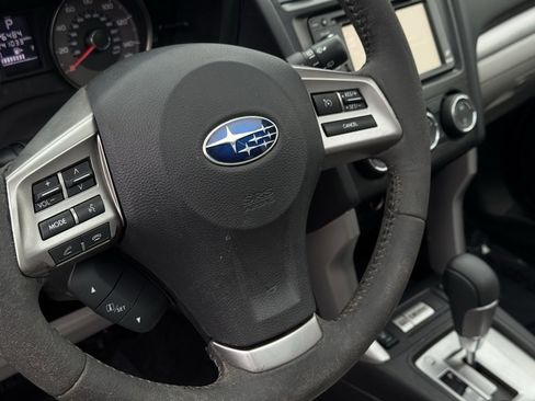 Used 2014 Subaru Forester 2.5i Limited image 18