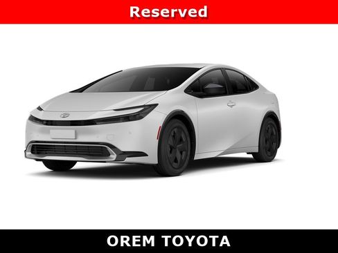 New 2027 Toyota Prius Plug-In Hybrid FWD image 1