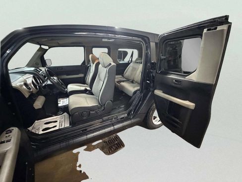 Used 2008 Honda Element LX image 17