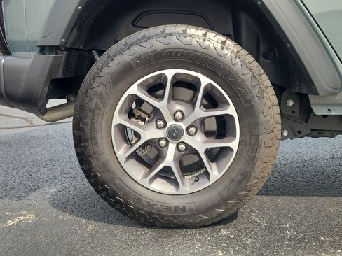 Used 2024 Jeep Wrangler Unlimited Sport AWD/4WD image 11