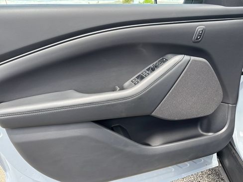 New 2026 Ford Mustang Mach-E Select RWD image 19