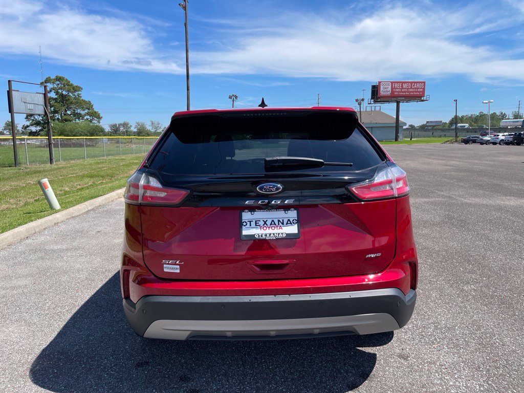 Used 2024 Ford Edge SEL AWD/4WD image 6