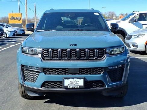 New 2026 Jeep Grand Cherokee Limited image 22