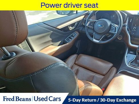 Used 2021 Subaru Outback Touring w/ Popular Package #2 image 17