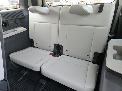 Used 2024 Hyundai Santa Fe Limited FWD image 33