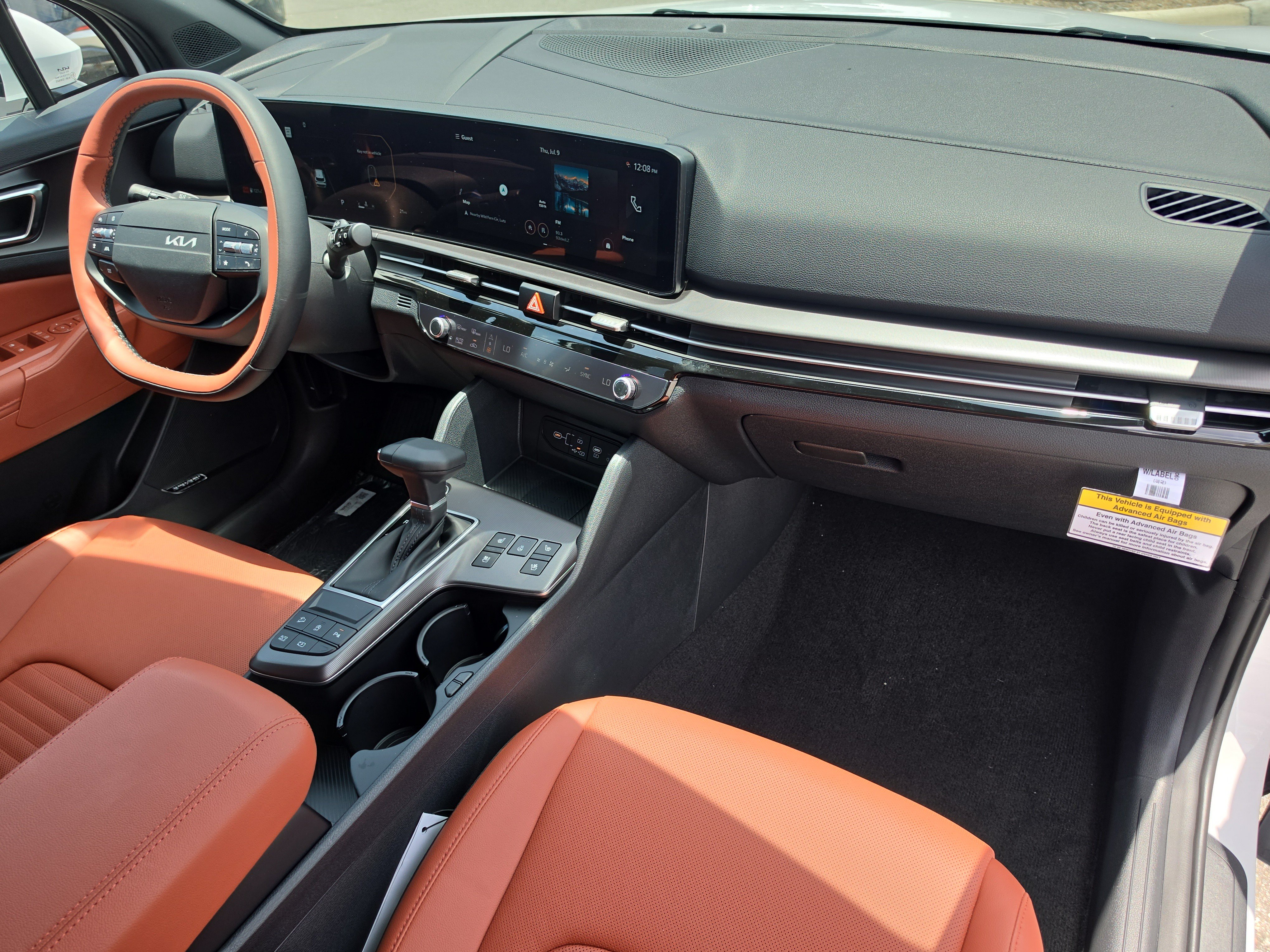 New 2026 Kia Sportage SX FWD image 12